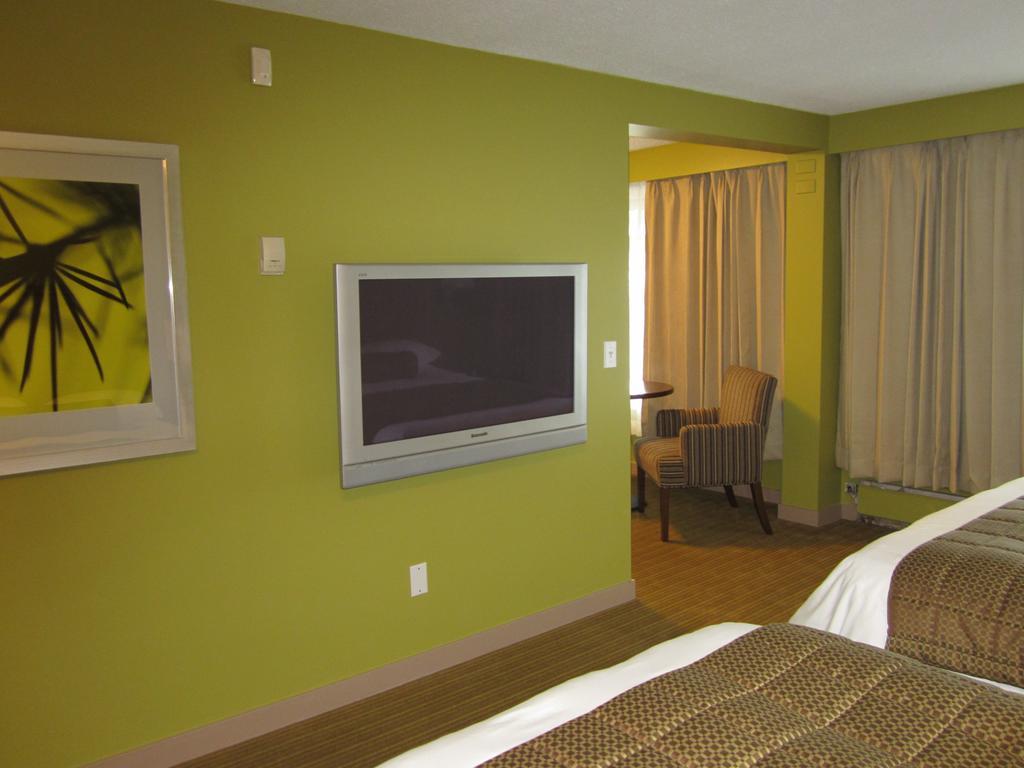 Inn On The Harbour Prince Rupert Ngoại thất bức ảnh