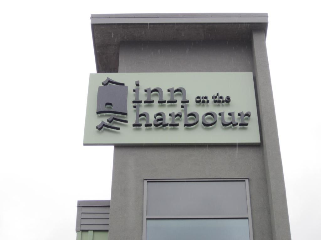 Inn On The Harbour Prince Rupert Ngoại thất bức ảnh